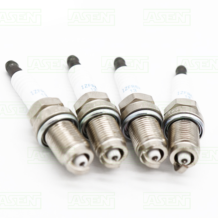 spark plug IZFRK-13 6774 L3Y4-18-110 LFR6AIX-11 6619 MD355067 MN158596 MN163235 MS851358 for Volkswagen Beetle L5 05 2.5L