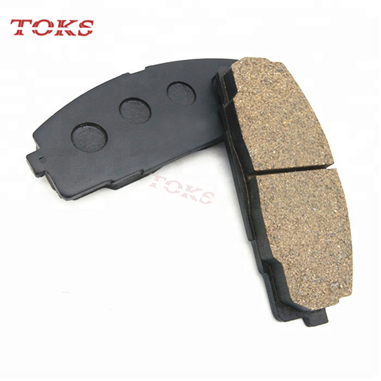 Good Quality Auto Front disc brake pads price 04465-26421 for toyota HIACE