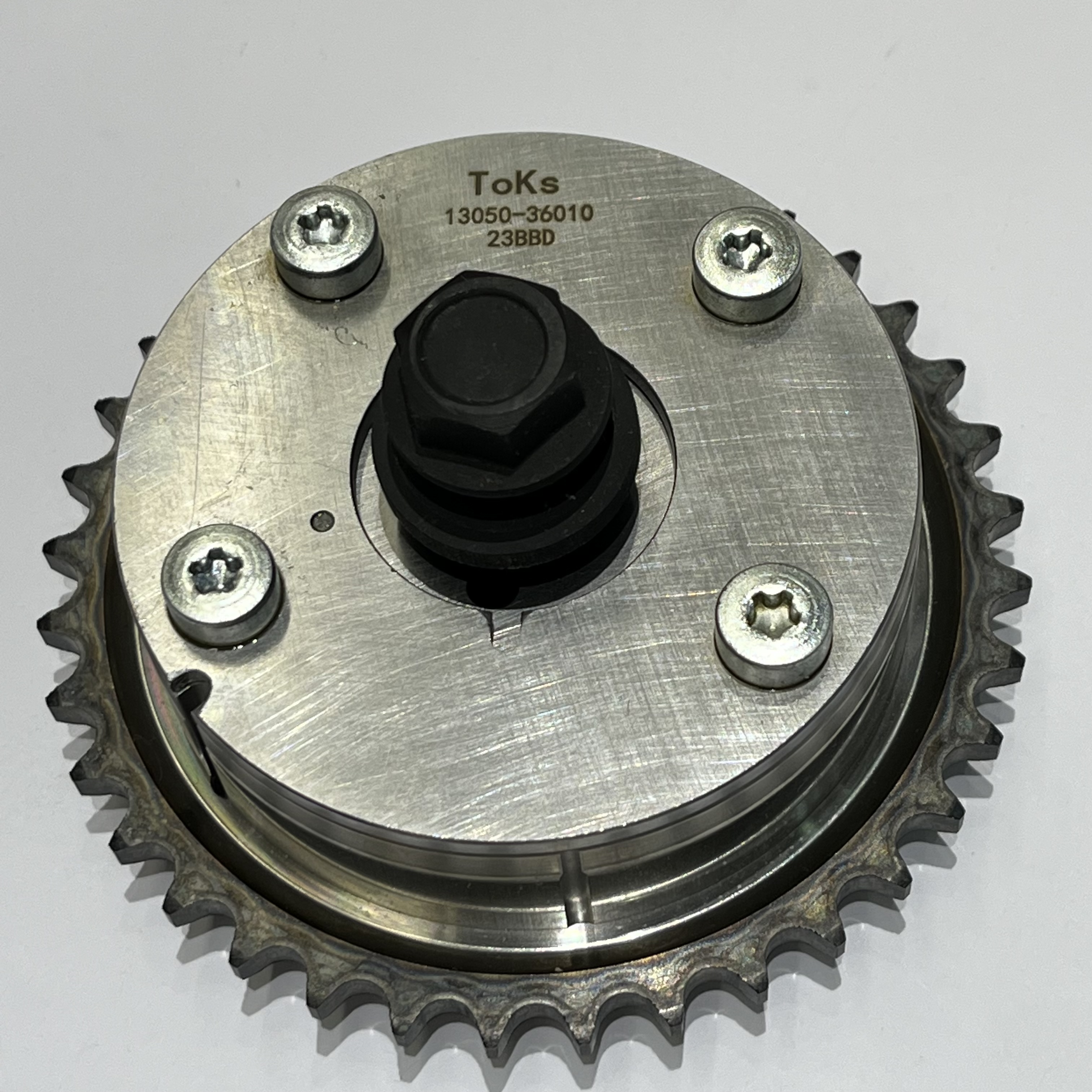 13050-36010 high quality good price Exhaust Timing Chain Gear VVT Gear CamPhaser Camshaft Sprocket Camshaft Adjuster for Toyota